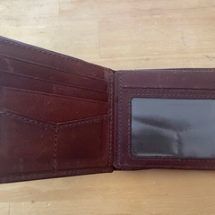 【中古】Fossil メンズ　二つ折財布の画像