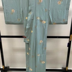 友禅 飛び柄 小紋着物 正絹 広衿 袷 三松シルクケアの画像