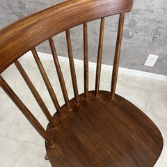 アンティーク風椅子　の画像
