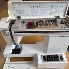 ジャノメ電動ミシンの画像