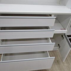 ジモティー割引🏷️【ジャングルジャングル 岸和田和泉インター店】システムキッチンボード　ホワイト　 和泉市 堺市 岸和田市 泉大津市 高石市 泉北郡熊取町の画像