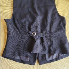【事務服　ベスト・スカートセット】15号　定番の黒色の画像