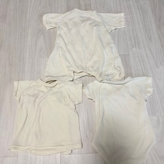 赤ちゃん本舗 ベビー 3枚セット 薄黄色 50-60cm コンビ肌着 新生児 肌着 綿100% 短肌着 半袖の画像