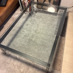 カッシーナLC10 ローテーブルの画像