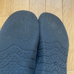 マリンシューズ　25cm  紺色の画像