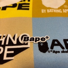A BATHING APE クラシックロゴ Tシャツ L マルチカラーの画像