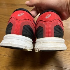 ランニングシューズの画像