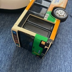 車のおもちゃの画像