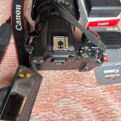 Canon EOS kiss一眼レフ中古　99999円→78900円の画像