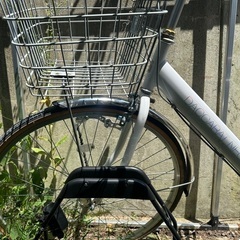 27インチ　白　自転車の画像
