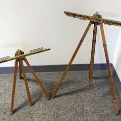 △ 木製イーゼル イーゼル 木製 2点セット 油絵の具の汚れあり 1点高さ調節不可 現状渡しの画像
