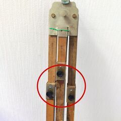 △ 木製イーゼル イーゼル 木製 2点セット 油絵の具の汚れあり 1点高さ調節不可 現状渡しの画像