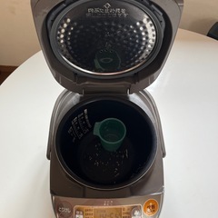 象印　炊飯器の画像