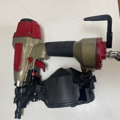 2.マックスの釘打ち機450sの画像
