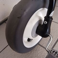 配達可!!ides 三輪車 折りたたみおさんぽコンポ　グレーの画像