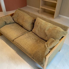 【美品】2〜3人掛けソファーの画像