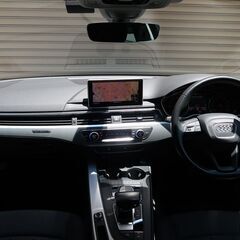 検査8年9月A4アバント2.0TFSI クワトロ アシスタンスパッケージ/アダプティブクルーズ/純正ナビ/地デジ/360度カメラ/パワーバックドア/ETCの画像