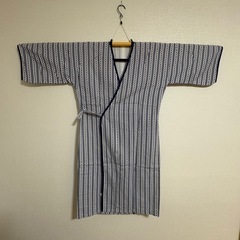 まとめ売り セットでお得！ 日本の伝統的寝間着セット 介護 ガーゼ生地 前開き 浴衣 和服 リメイク 綿の画像