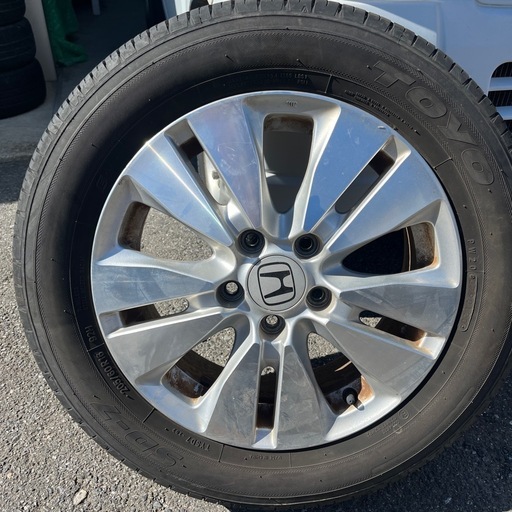 ステップワゴンのタイヤ