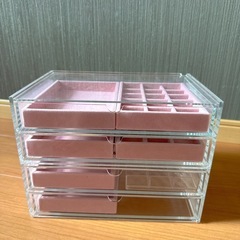 お譲りします❤️ 無印良品の「重なるアクリルケース２段引出し｣2つの画像