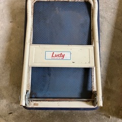 受け取り者決まりました。　荷物乗せる台車の画像