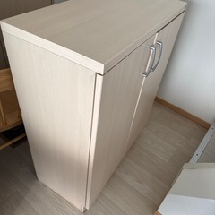 収納棚の画像
