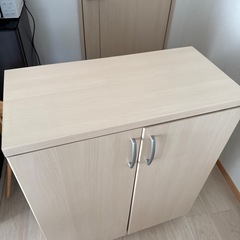 収納棚の画像
