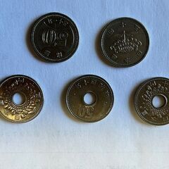 【今月末まで掲載】記念記念硬貨　500円・100円　旧50円硬貨の画像