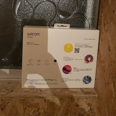 【値下げしました！】【未開封】Wacom Intuos Small ベーシック　【エリア】平野区､東住吉区､生野区､松原市 の画像