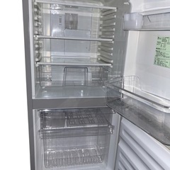 冷蔵庫 2ドア 110L 右開き　ユーイング UR-J110Hの画像