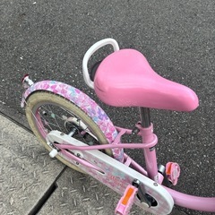 子供用16インチ自転車の画像
