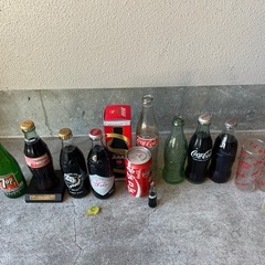 【お値下げ　早い物勝ち】コカコーラ　ボトル　空き瓶　記念ボトル　7アップ　いろいろの画像