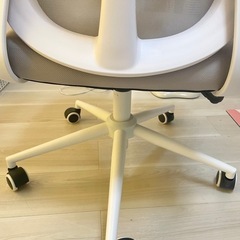 【HBADA】オフィスチェア　デスクチェア　椅子の画像