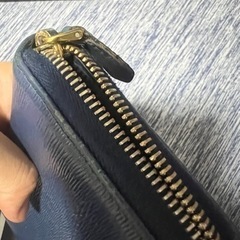 PRADA長財布の画像