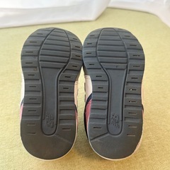 【14cm】キッズ　NewBalance スニーカーの画像