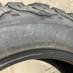 BF Goodrich Allterrain 215/70R16の画像