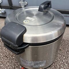 🍙 業務用にぴったりなタイガー製炊飯ジャー（JNO-A360）をお譲りします！の画像