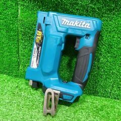 マキタ ST112D 充電式タッカ【船橋馬込店】【店頭取引限定】【中古】管理番号：ITZED40A7LAQの画像