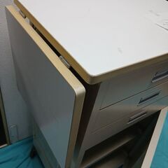 作業台　1990円　テーブル折り畳みの画像
