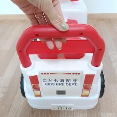 トイザらス　救急車　足蹴り車　足けり車　乗用玩具　はたらく車の画像