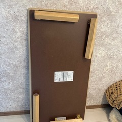 ほぼ未使用　ナチュラルリビングテーブルの画像
