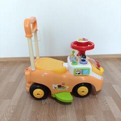 【決まりました!!】アンパンマン　足けり車　足蹴り車　乗用玩具　ステップ　音　光　双子ちゃんにも！２台同じのあります✨️の画像