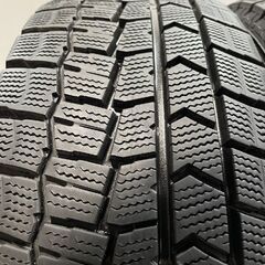 DUNLOP WINTER MAXX WM02 205/60R16 16インチ スタッドレス 4本 23年製 バリ溝 ヴォクシー ビアンテ プリウスα SAI ジューク等　(KTC301)クレジットカード QRコード決済可能の画像