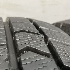 DUNLOP WINTER MAXX WM02 205/60R16 16インチ スタッドレス 4本 23年製 バリ溝 ヴォクシー ビアンテ プリウスα SAI ジューク等　(KTC301)クレジットカード QRコード決済可能の画像
