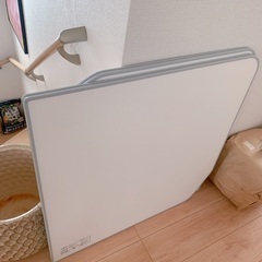 風呂桶の蓋の画像