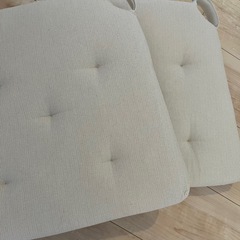 椅子 クッションの画像