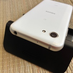 SIMロックフリー 120Hz対応　AQUOS R Compact SHV41の画像