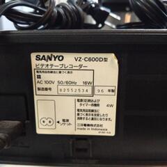 SANYO　ビデオデッキ　VZ-600D型の画像