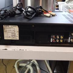 SANYO　ビデオデッキ　VZ-600D型の画像