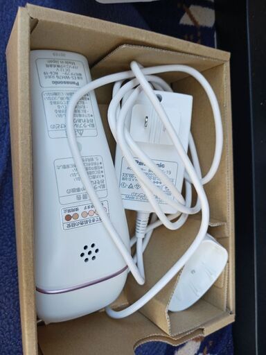 Panasonic　ES-WH76 ほぼ未使用 値下げ歓迎 概要 光エステ ES-WH76 | ボディケア（光エステ・脱毛器